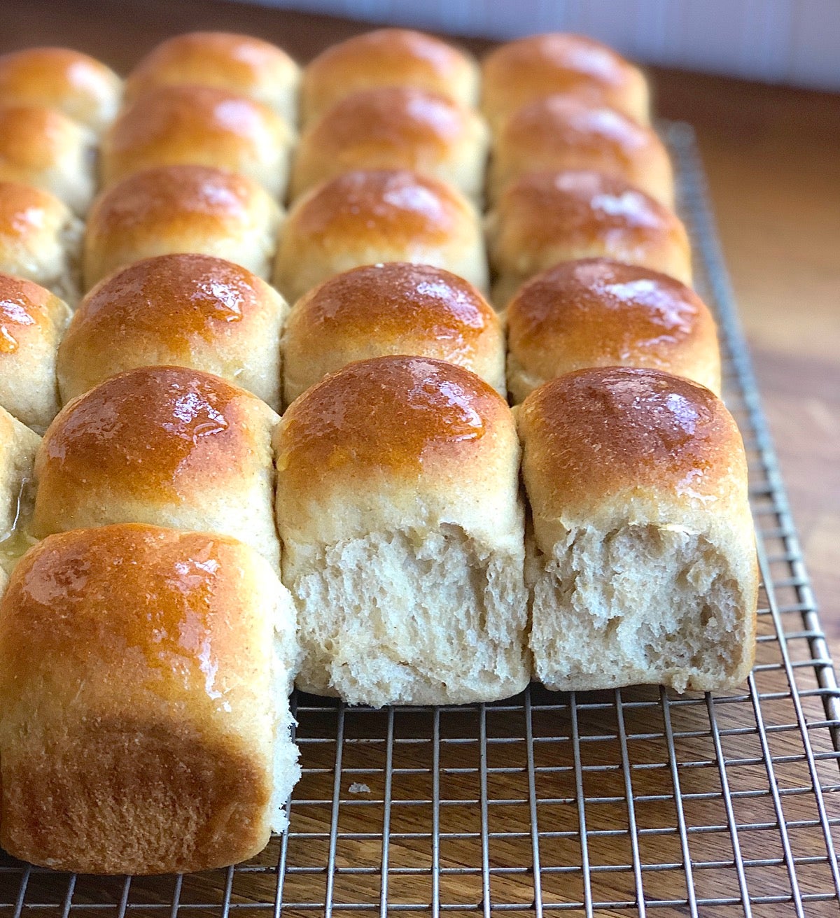 Amish Dinner Rolls King Arthur Baking